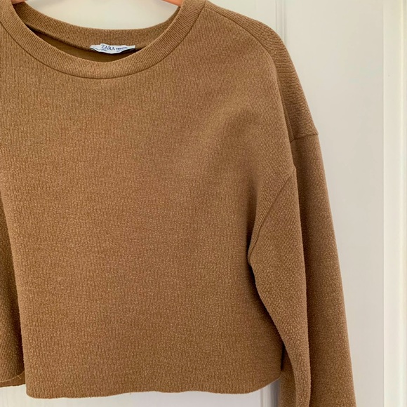 COMFY SWEATER